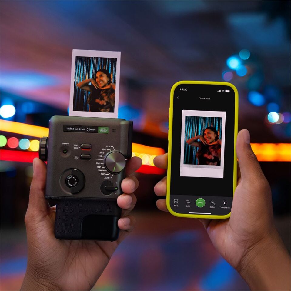 Instax Mini Evo Cinema Fotoğraf Makinesi + 20'li Film