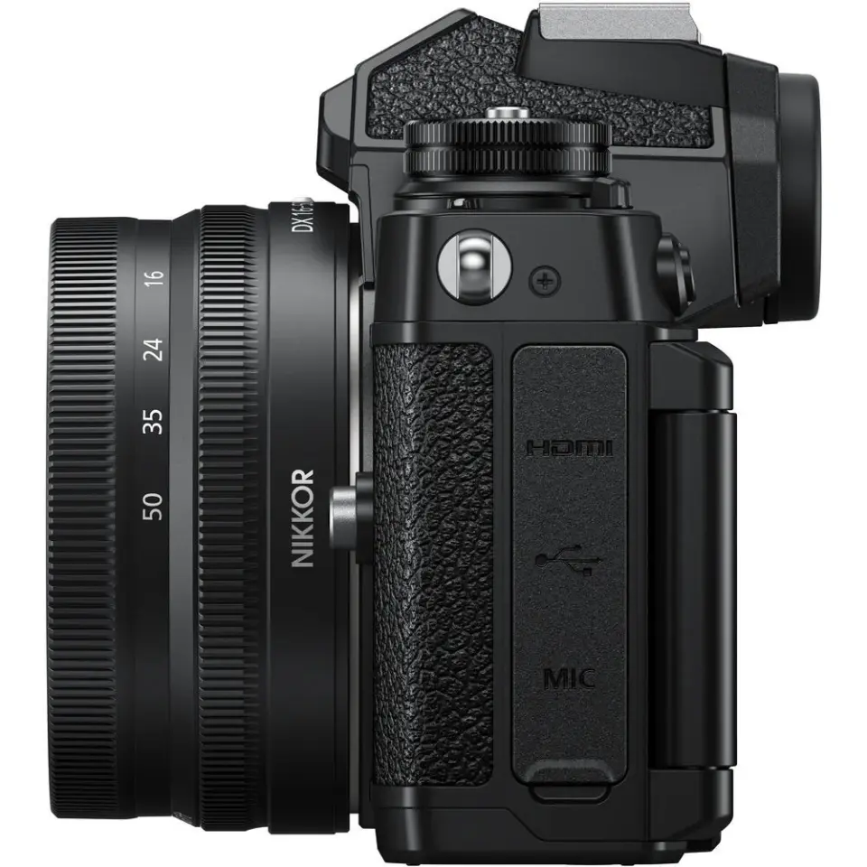 Nikon Z fc Aynasız Fotoğraf Makinesi 16-50mm Lens Kit (Siyah)