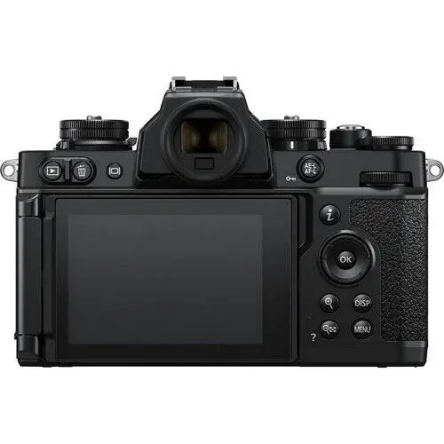 Nikon Z fc Aynasız Fotoğraf Makinesi 18-140mm Lens Kit (Siyah)